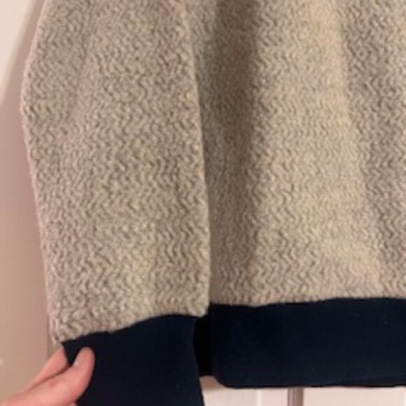 Patagonia Women's Half Zip Pullover Fleece - Picture 3 of 3